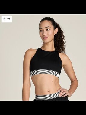 NWT Women's Wilson High Neck Padded Sports Bra Small